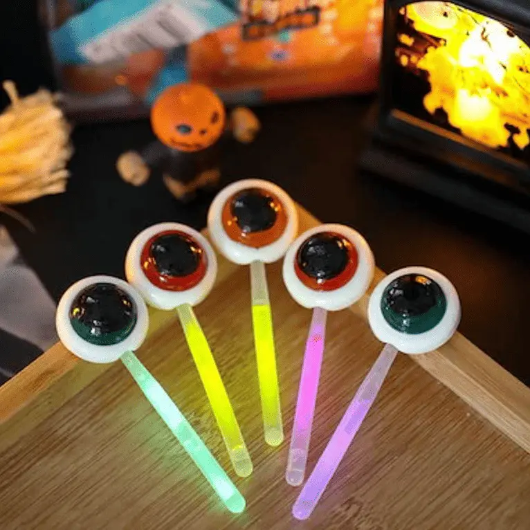 Цукерка-льодяник SSNS Halloween Glow Bone Eye Lollipop Candy зі світловим ефектом 10г - фото 8