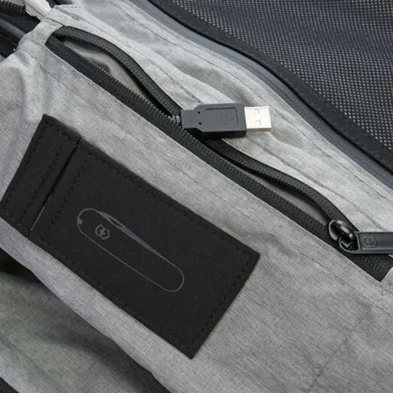 Валіза Victorinox Travel Lexicon Titanium S Global USB (Vt602104) - фото 7