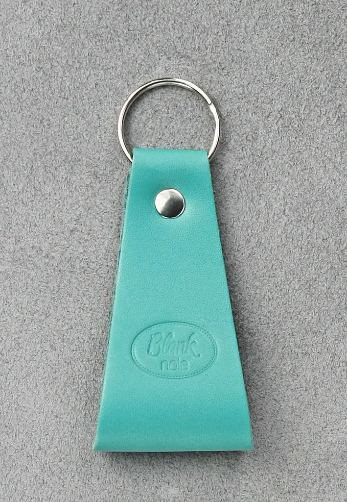 Жіночий шкіряний брелок бірюзовий - фото 3