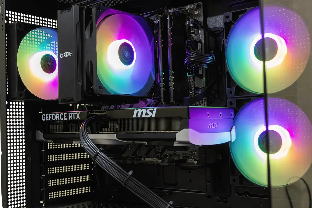 Ігровий ПК Spektrum (RTX 5070 Ti 16GB / Ryzen 7 7700 / 32GB DDR5 / SSD 512GB) - фото 7