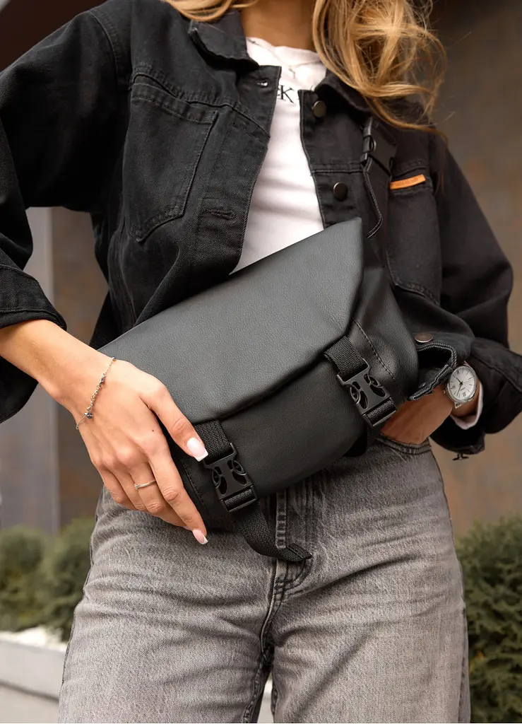 Женская сумка бананка Sambag Tirso Zard черная 33 × 22 × 7 см (80551001) - фото 3