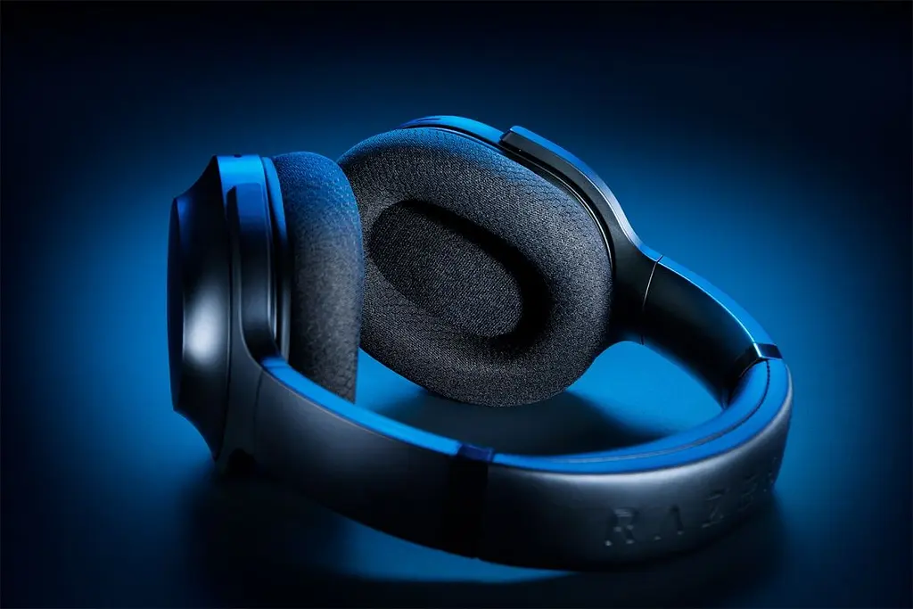 Ігрові навушники Razer Barracuda Black (RZ04-03790100-R3M1) [79688] - фото 7