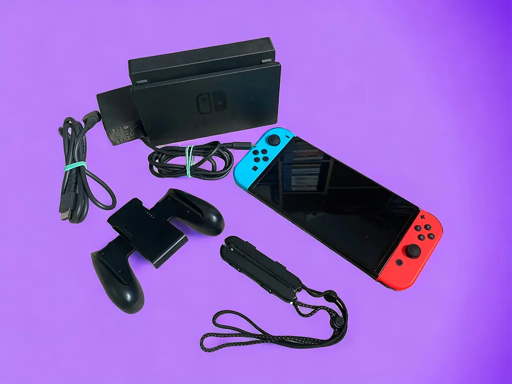 Прошита ігрова приставка Nintendo Switch OLED 256 ГБ (чіпована) + 15 ігор, Гарантія - фото 2