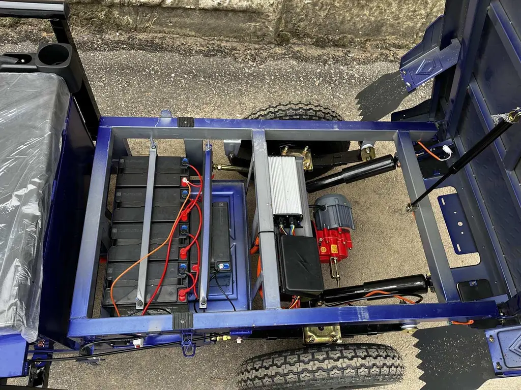 Вантажний електроскутер-самоскид триколісний CROSSER Cargo 13"  (1500W 60V, 32Ah) Синій - фото 8