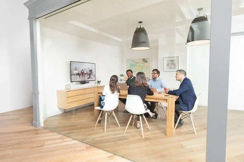 Веб-камера Logitech ConferenceCam MeetUp (960-001102) - фото 13