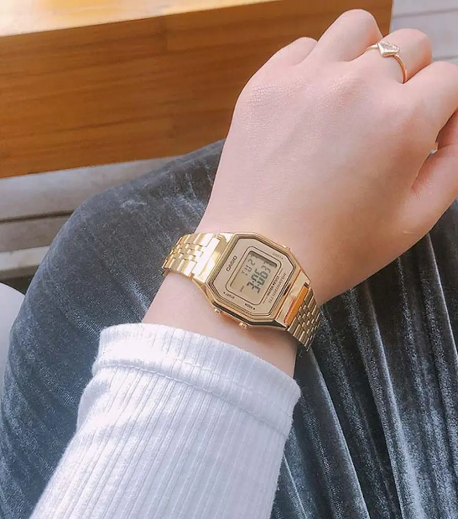 Годинник Casio LA680WGA-9 - фото 4