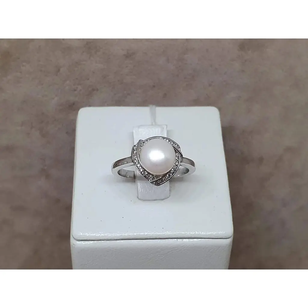 Серебряное кольцо TOP Silver с жемчугом и фианитами. 9510164Б 16,5 - фото 4