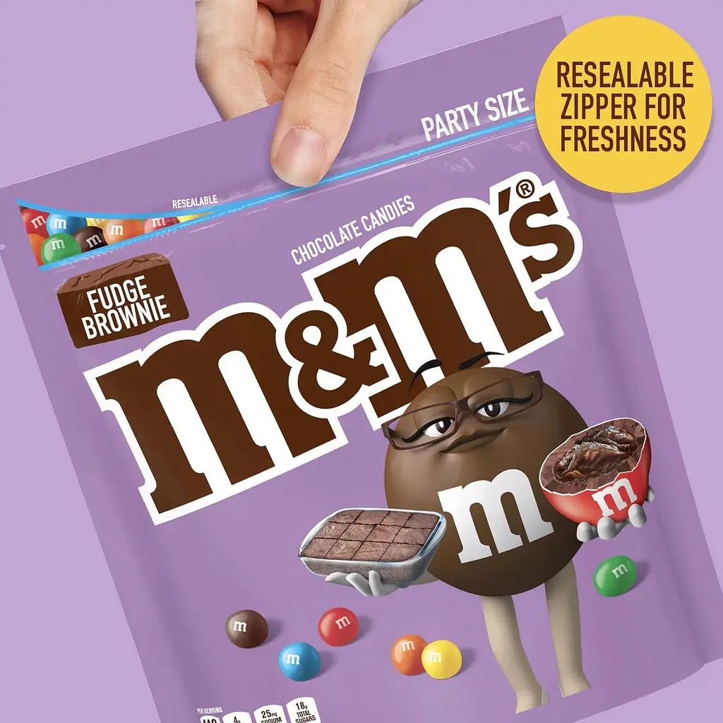 Драже M&m’s Fudge Brownie Milk Chocolate Candy Party Size 963.9 g - фото 3