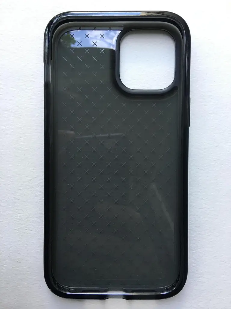 Протиударний чохол з антимікробним покриттям Tech21 Evo Check для iPhone 12 Pro Max (6.7") Smokey Black - фото 7