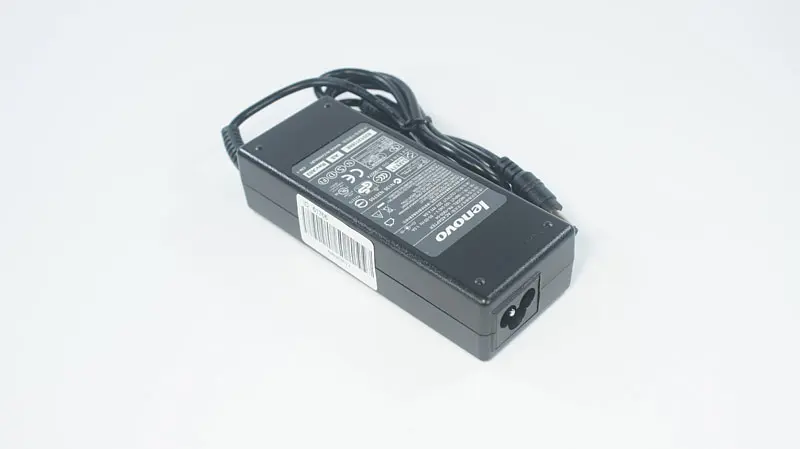 Блок живлення для ноутбука Lenovo 20V, 4.5A, 90W, 5.5x2.5мм, 3 hole, прямий роз'єм, black (без кабеля!) - фото 2