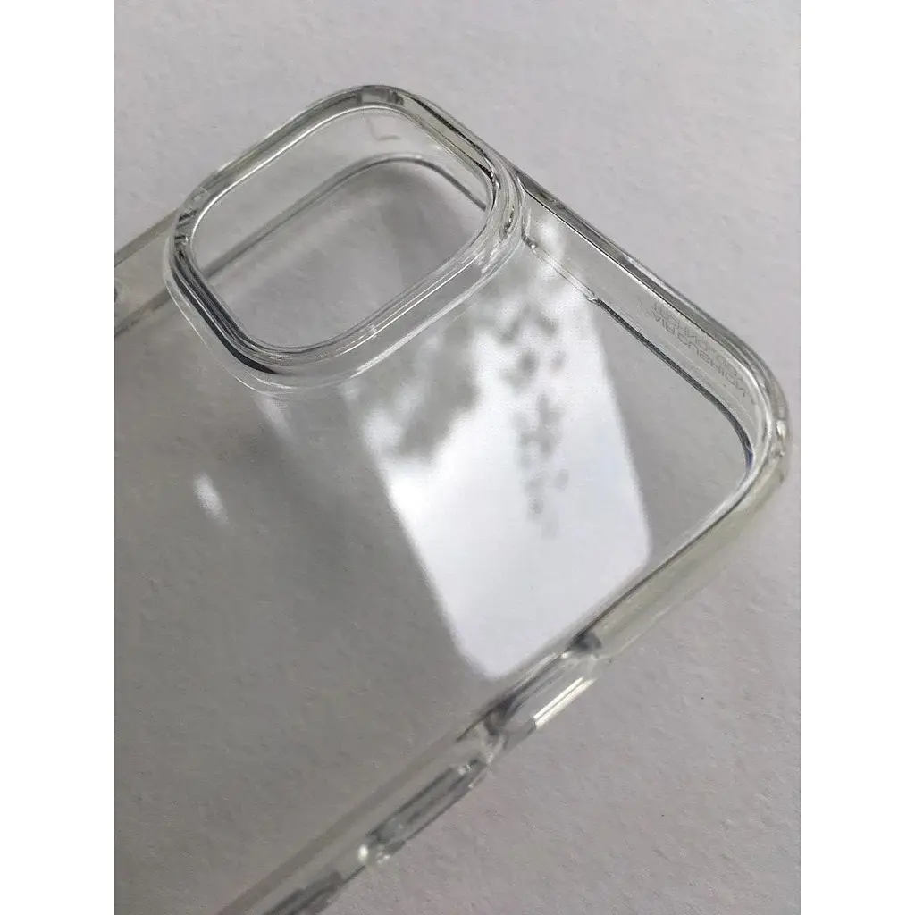 Оригінальний прозорий силіконовий чохол Spigen Liquid Crystal Flex Crystal Clear для iPhone 15 (ACS06481) - фото 9