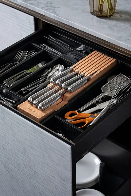 Підставка для зберігання ножів Fiskars All Steel дерев'яна (1062890) - фото 6