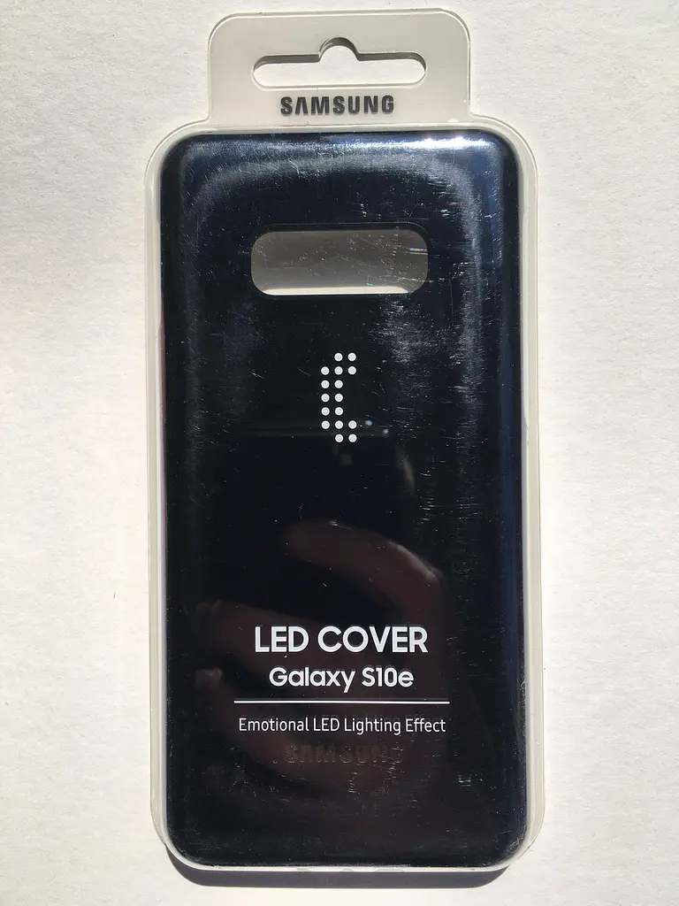 Чохол із підсвічуванням LED Cover Samsung Galaxy S10e Black (EF-KG970CBEGRU) - фото 8