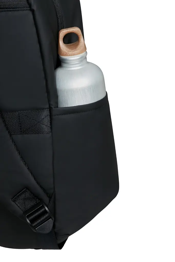 Рюкзак 15.6" American Tourister PUFFYPOP BLACK 49x29x22 MJ1*09001 - фото 5