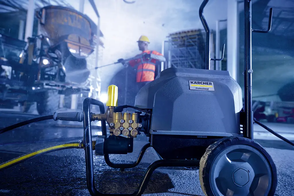Апарат високого тиску Karcher HD 9/20-4 M Classic (1.367-903.0) - фото 8