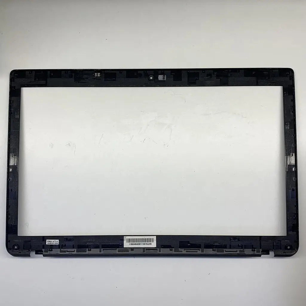 Рамка матриці для ноутбука Lenovo IdeaPad Z570 (60.4M403.011) Class B Б/в - фото 2