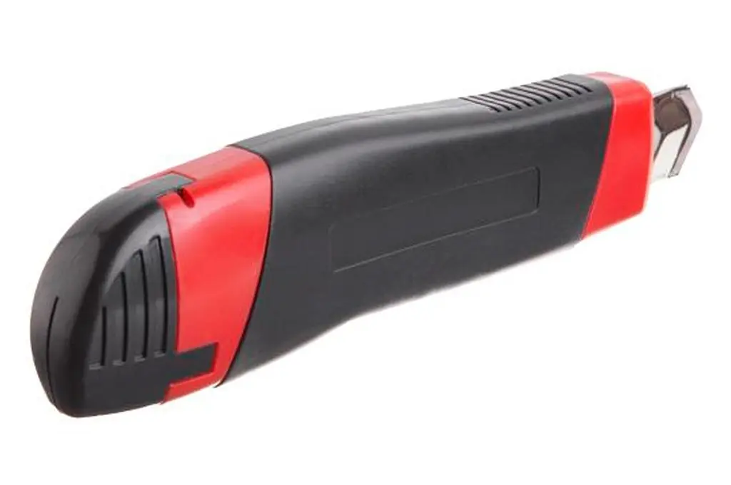 Ніж сегментний будівельний висувний Intertool 18 мм гвинтовий прогумований HT-0503 - фото 3