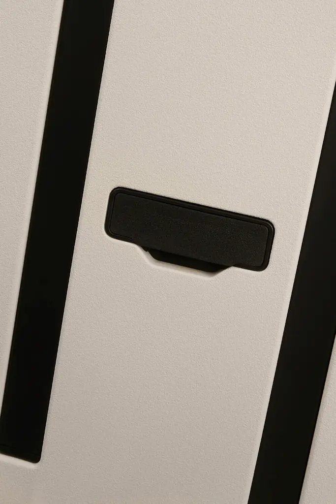 Валіза 80 См Samsonite ESSENS SANDSTONE 80x43x37 KM0*15006 - фото 3