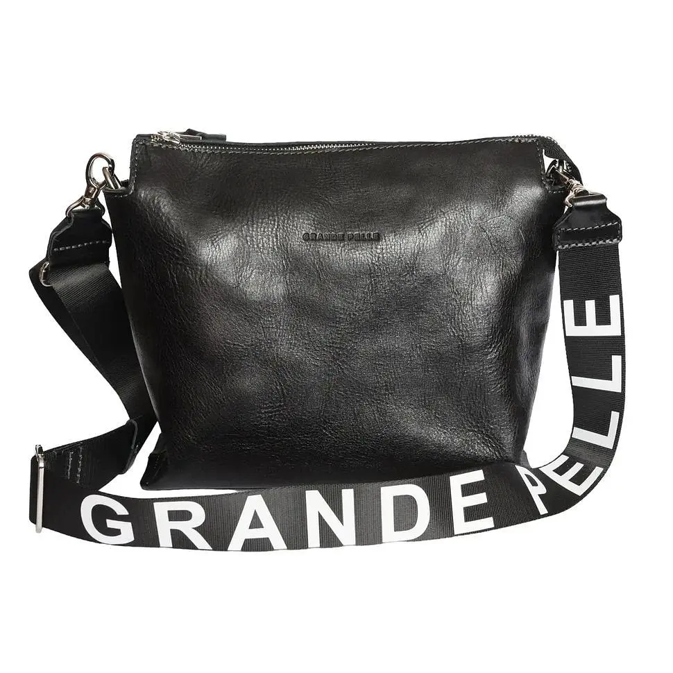 Жіноча шкіряна сумка крос-боді GRANDE PELLE 23×25,5×9 см sum0026343 - фото 2