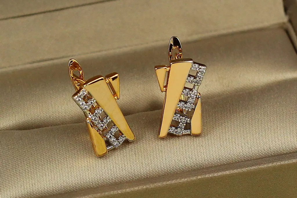 Сережки Xuping Jewelry парадигма з родієм 1,6 см золотисті - фото 2