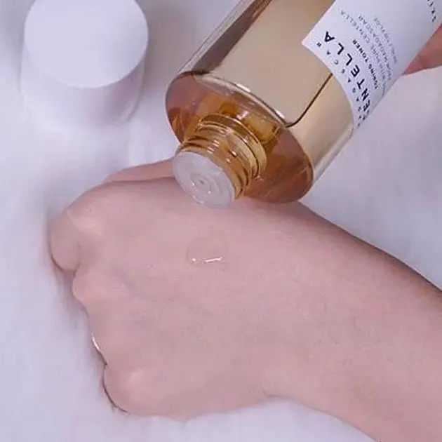 Тонер для обличчя Skin1004 Madagascar Centella Toning Toner зволожуючий 30 мл - фото 3