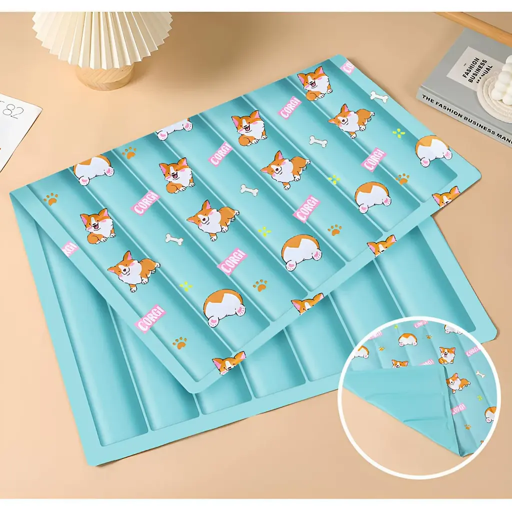 Охолоджуючий килимок для собак та кішок GEL Material Summer Pet Cooling Mat Corgi Blue 60х90 см - фото 3