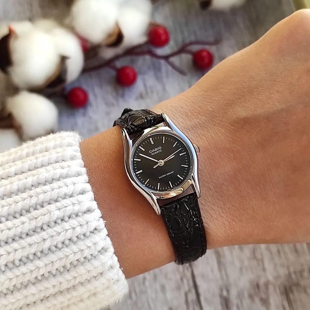 Годинник Casio LTP-1094E-1ADF - фото 2