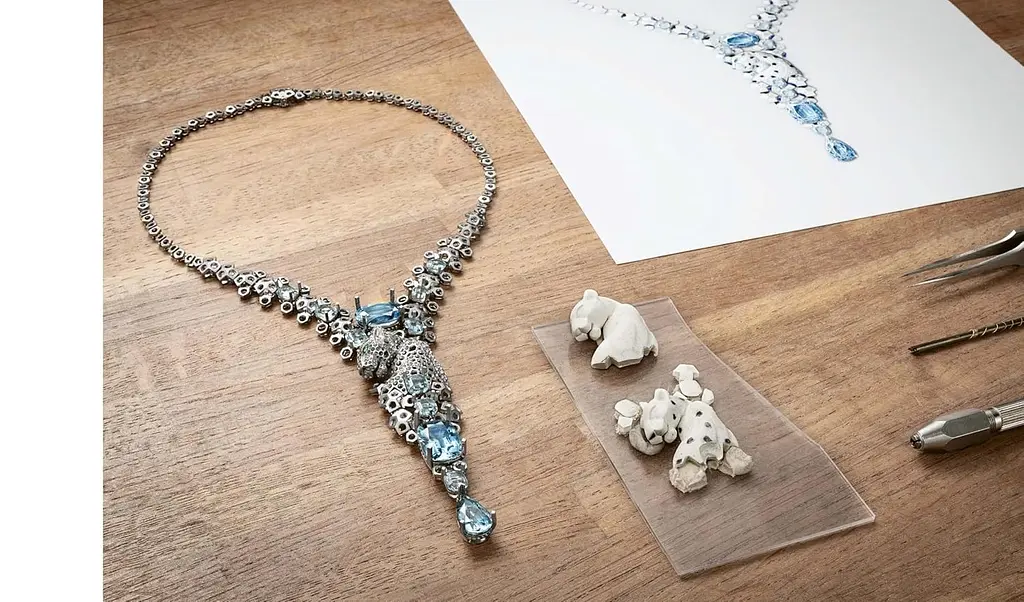 Cartier: Le Voyage Recommenc. High Jewelry and Precious Objects - Франсуа Шає, Хелен Кельмахтер - фото 10