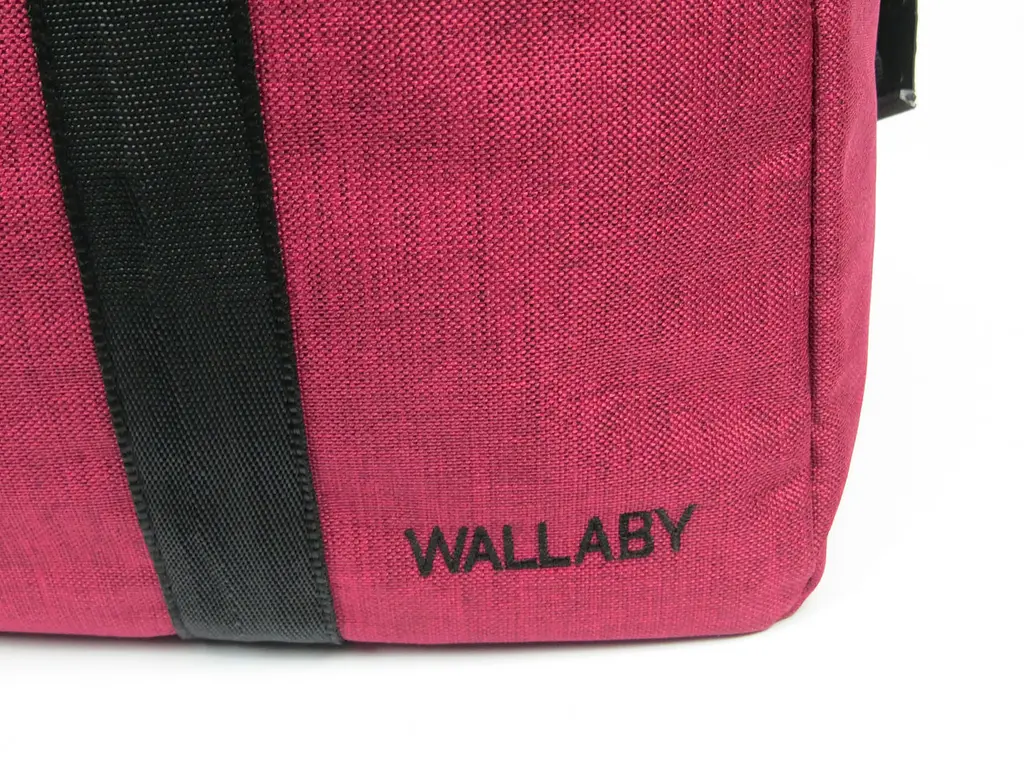 Дорожня сумка Wallaby 2550 burgundy 21L Бордова - фото 10