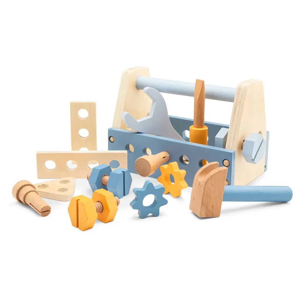 Деревянный набор инструментов New Classic Toys 05518, 16 предметов, от 3 лет