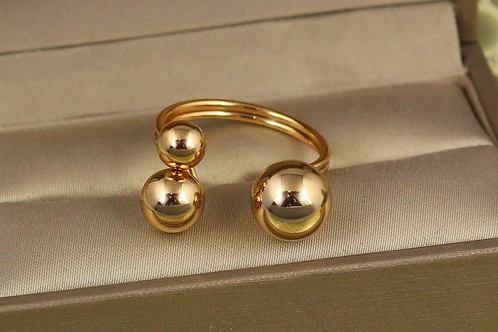 Кільце Xuping Jewelry Поцілунок розсувне 16 р золотисте - фото 2