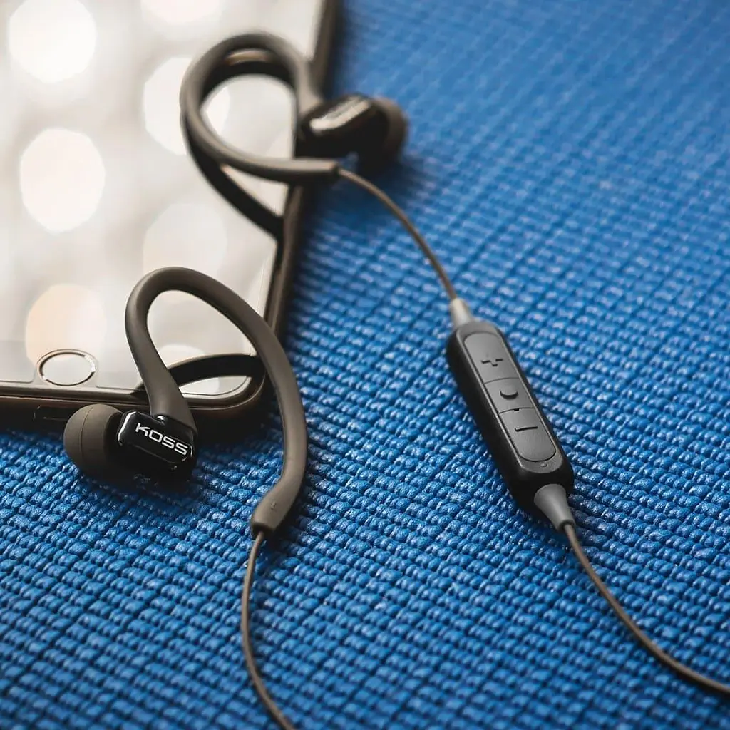 Навушники Koss BT232i In-Ear Clip Wireless Mic (196651.101) - фото 4