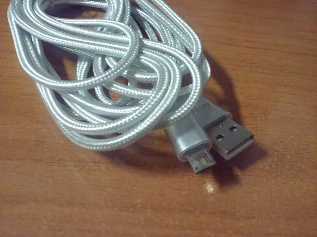 Кабель microUSB с длинным разъемом Nomi 2 м - фото 4