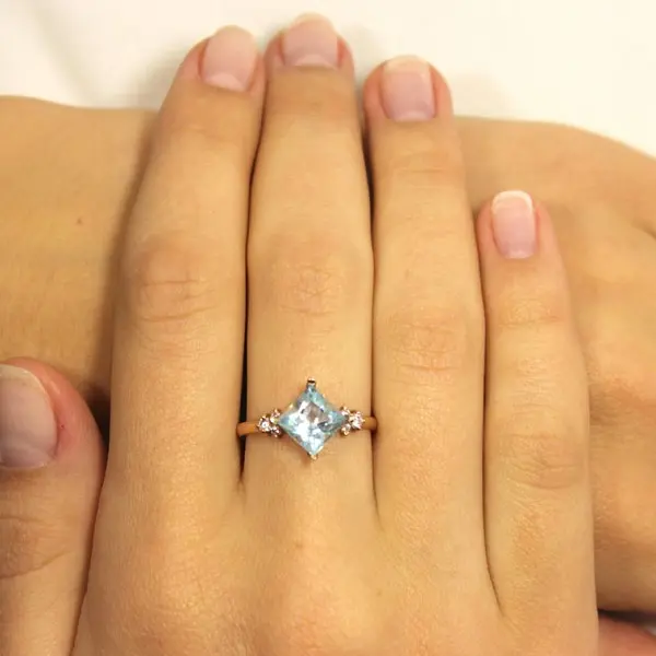 Каблучка з червоного золота з топазом 19 K-0306 - фото 3
