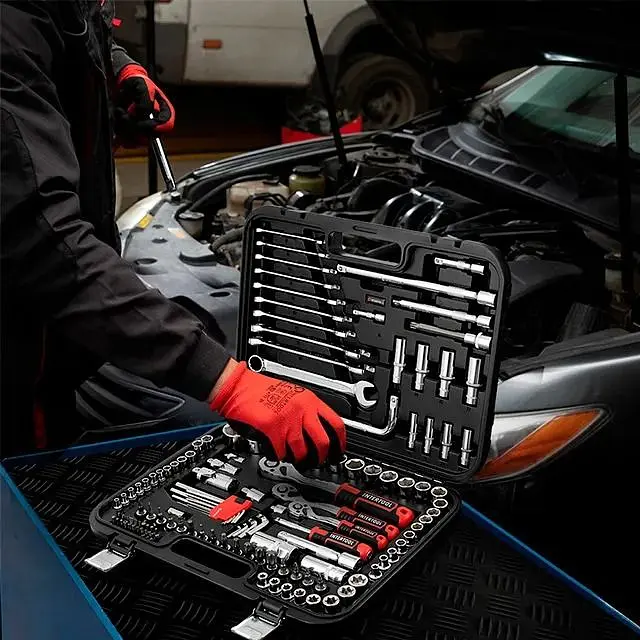Набір інструментів Intertool ET-8126 126шт [98839] - фото 13