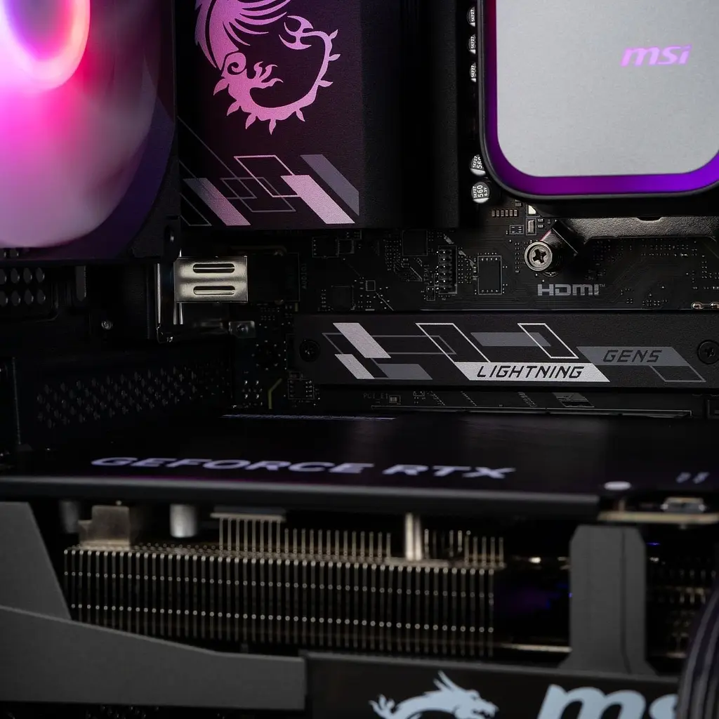 Комп'ютер Dragon Lucky Nyx Powered_by MSI (RTX 5080SHAD+R7 9800X3D) Black / AMD Ryzen 7 9800X3D (4.7–5.2 ГГц), 8 ядер / NVIDIA GeForce RTX 5080 / 64 ГБ (DDR5) / 1024 ГБ (SSD) - фото 5
