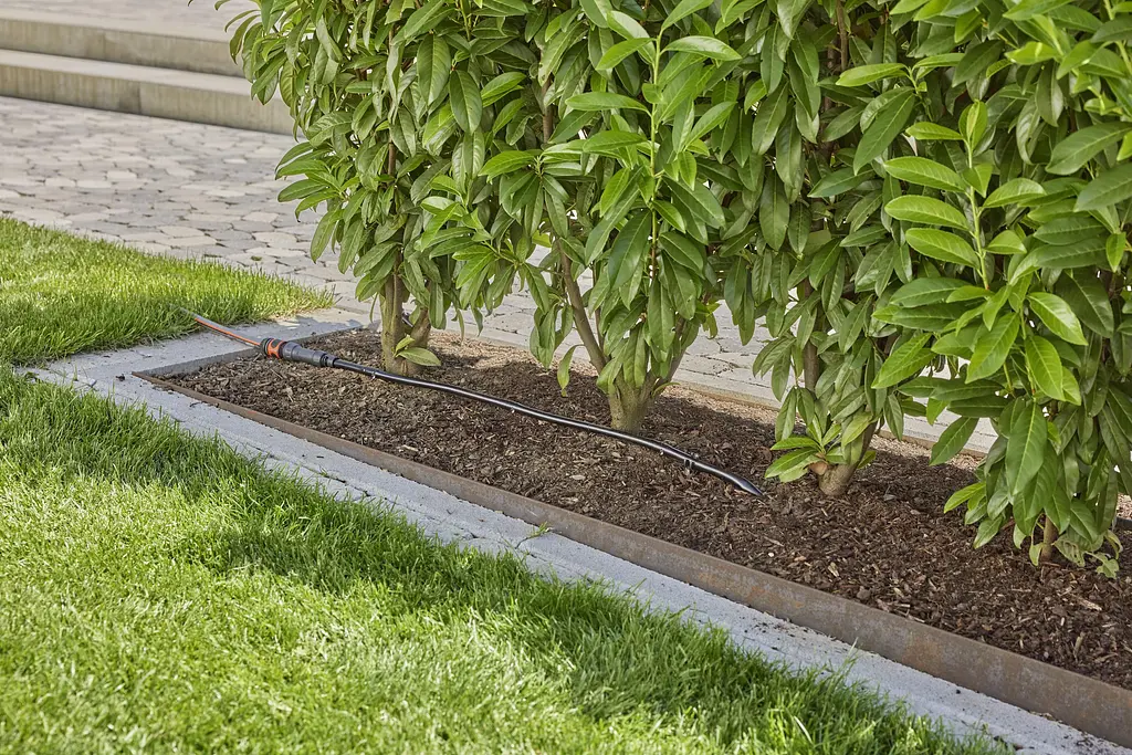 Шланг капельного поливу Gardena Micro-Drip-System для рядного поливу 50 м, 1.6 л/год (13504-20) - фото 2
