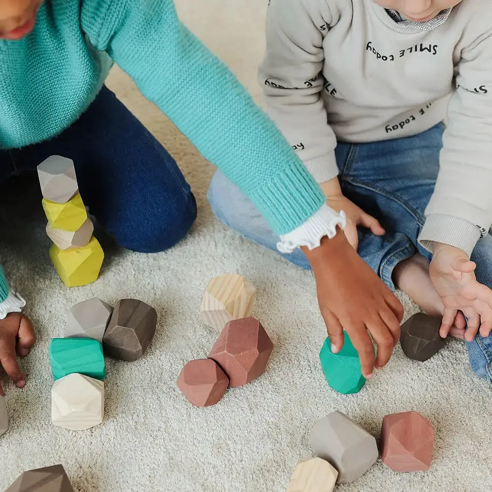 Гра-балансир Miniland Towering Wood Stones Дерев'яні камінці 18 шт. (94052) - фото 3