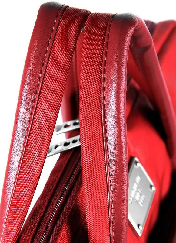 Сумка для ноутбука Continent CC-036 15.6" red - фото 3