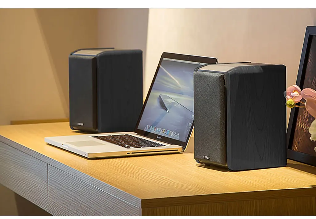 Компьютерные колонки Bluetooth 2.0 Edifier R1010BT Black - фото 3