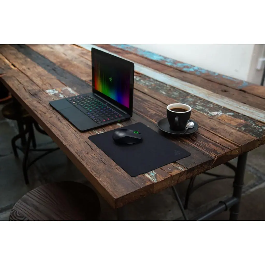 Килимок для мишки Razer Goliathus Mobile Stealth Edition (RZ02-01820500-R3M1) - фото 8