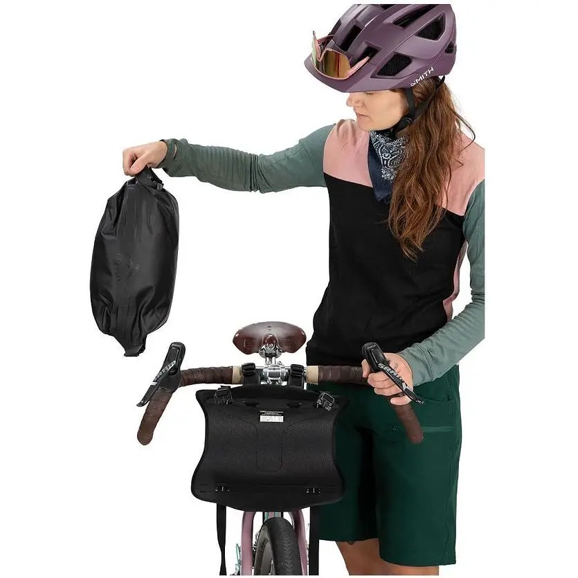 Сумка на кермо велосипедна Osprey Escapist Handlebar Bag Large чорна - фото 7