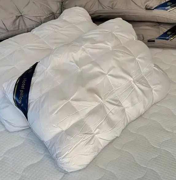 Подушка тісто з поліефірного волокна Hotel pillow 19534 50х70 см біла - фото 3