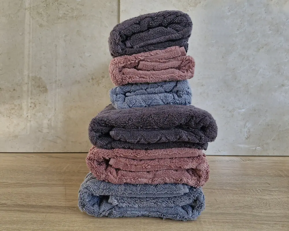 Набір турецьких махрових рушників Cestepe MicroCotton Premium 3 штуки 50x90 + 3 штуки 70х140 Ucgen 2 щільність 600 г/м2 - фото 5