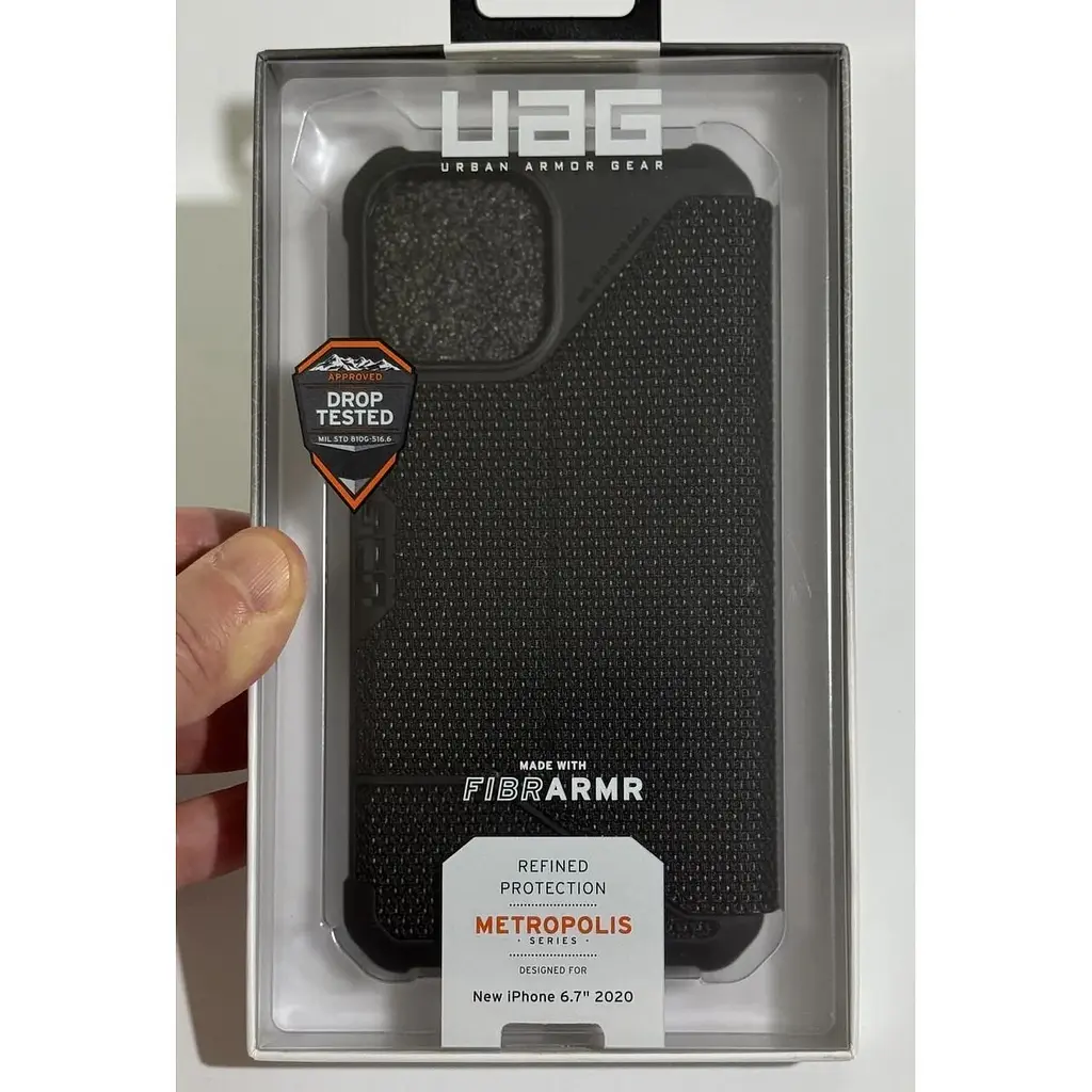 Оригинальный противоударный чехол книжка UAG Metropolis FIBR для iPhone 12 Pro Max (6.7") Black 112366113940 - фото 4