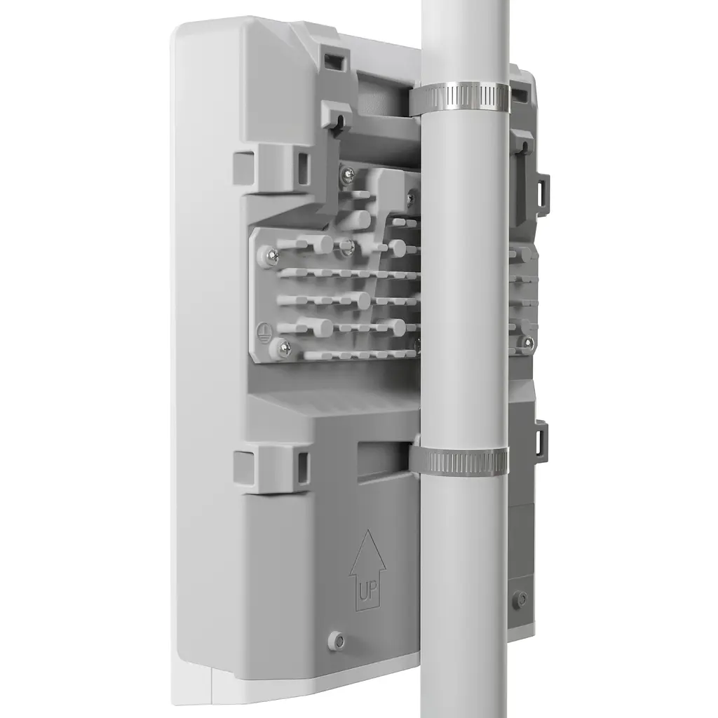 Комутатор Mikrotik CRS318-16P-2S+OUT - фото 3
