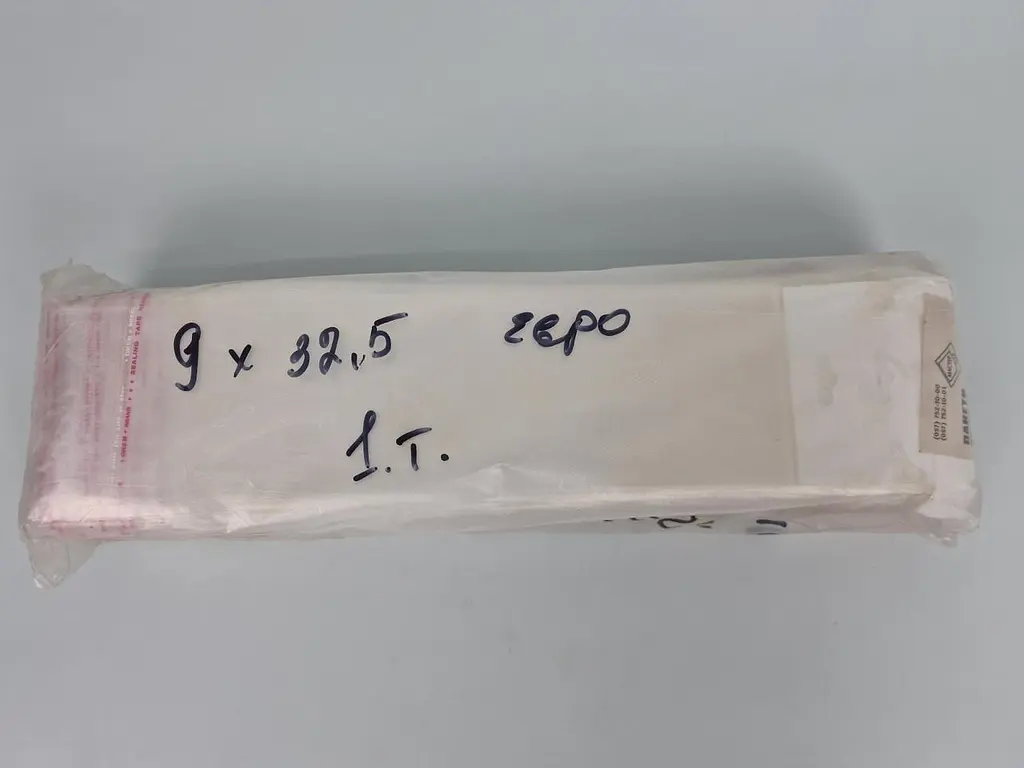 Пакет прозорий поліпропіленовий зі скотчем та європідвісом 3,5см розмір 9х32,5 щільність 25 мкр 1000 шт/уп. - фото 4