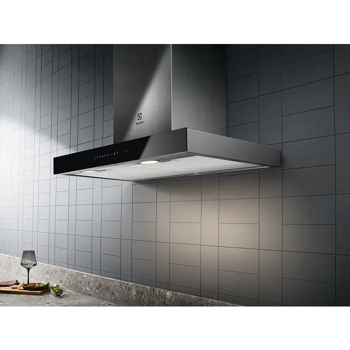 Вытяжка Electrolux LFT766X - фото 4