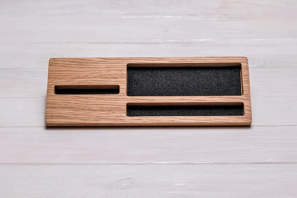 Підставка для гаджета ecoWalnut 280x100x19 мм