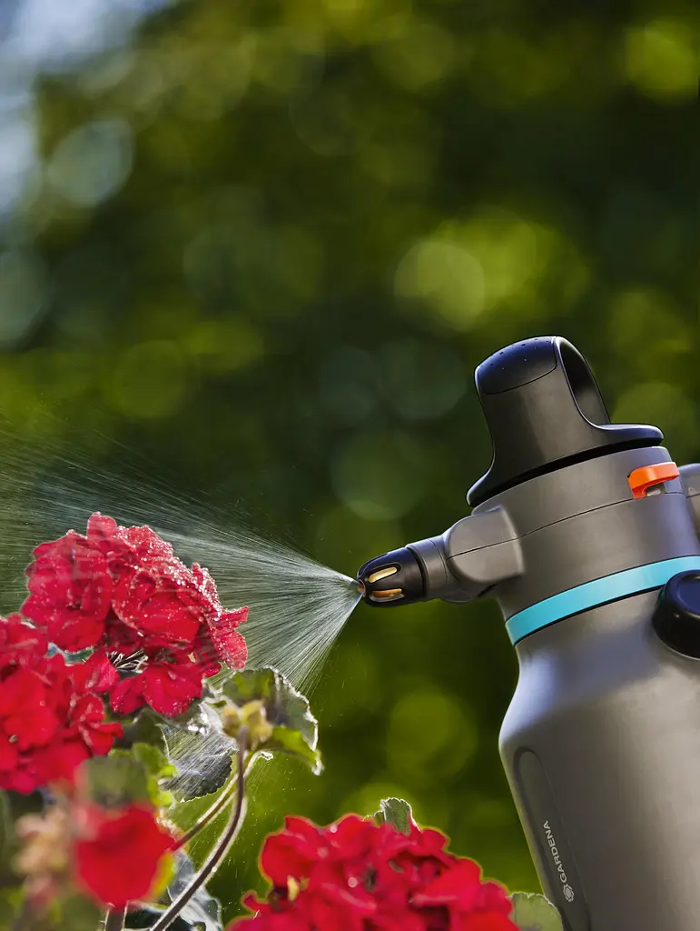 Обприскувач Gardena ручний помповий з латунним соплом 1.25 л (11120-20.000.00) - фото 3